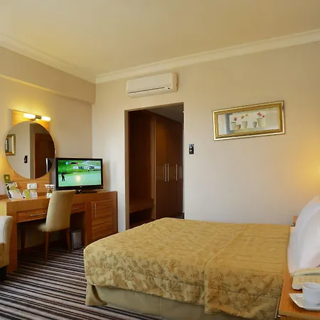 Hotel Grand Cettia 5*
