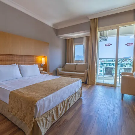 Hotel Grand Cettia 5*