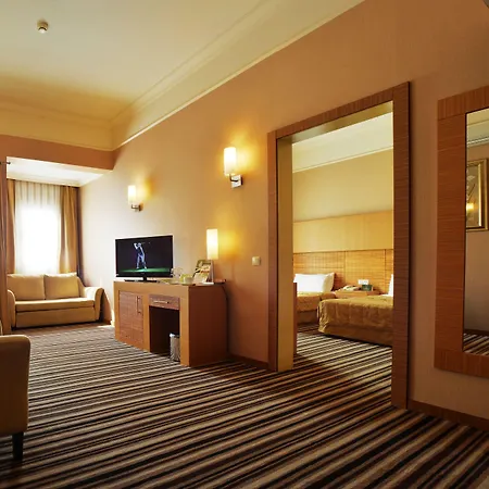 Hotel Grand Cettia 5*